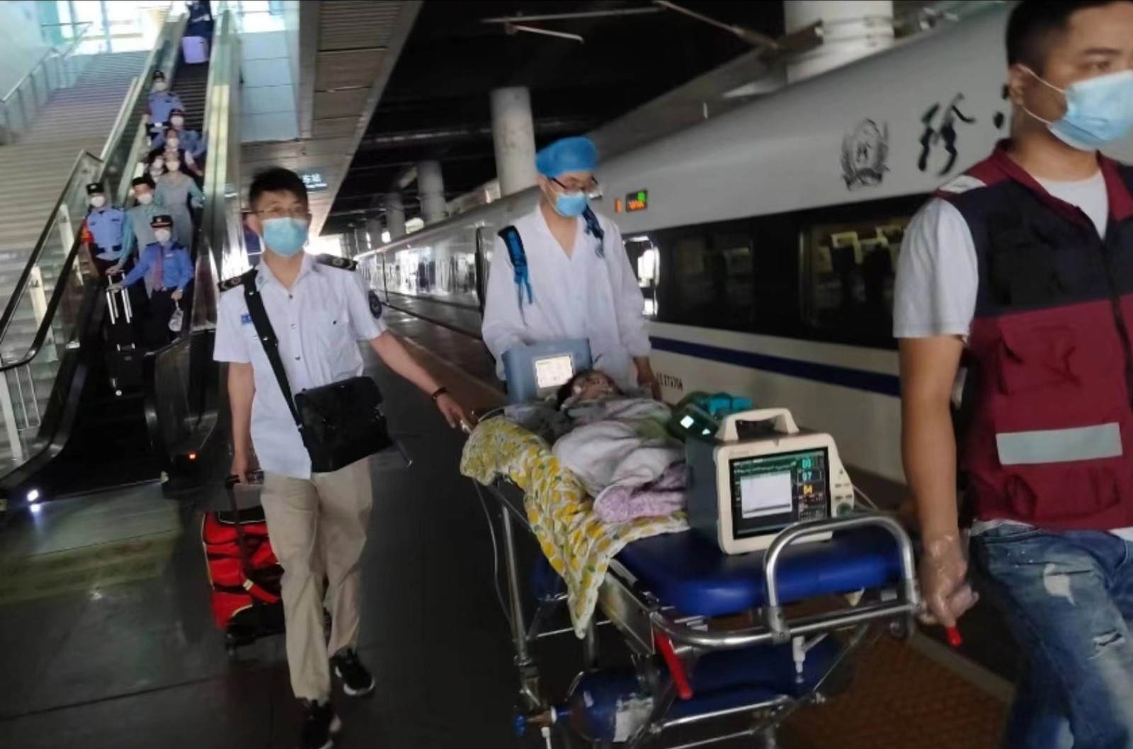 柏乡县高铁转运公司